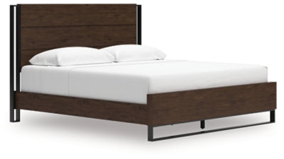 Zumbado King Panel Bed