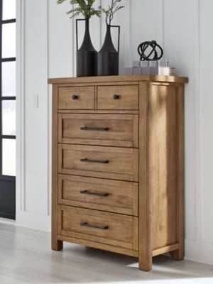 Kristiland Chest of Drawers